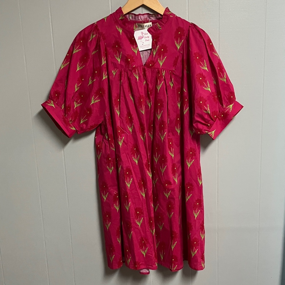 NWT Style USA Pink Floral Dress Medium Super Cute New with Tags